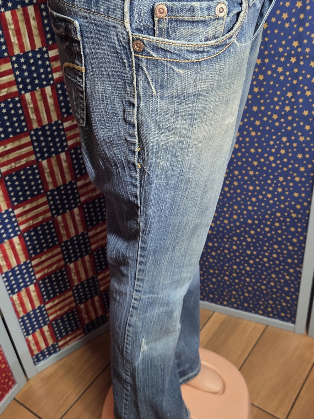 **American Eagle Outfitters Women’s Light Blue Boot Cut Jeans** - Picture 3 of 11